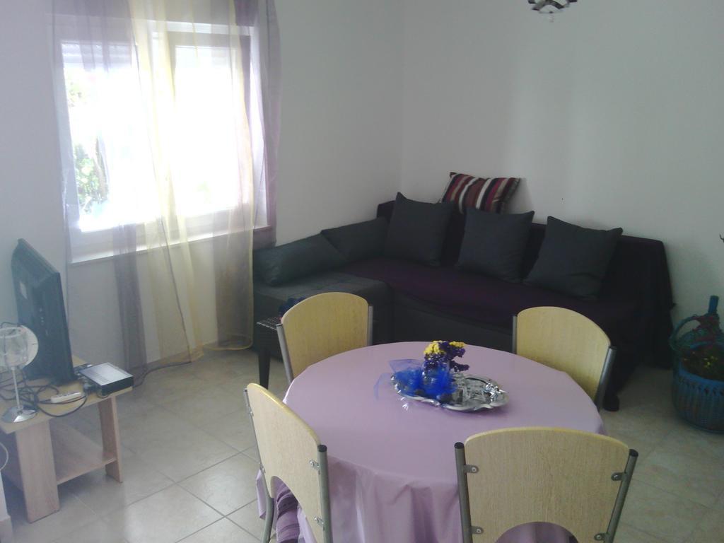 Apartments Krajici Kaštela Cameră foto